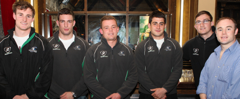 Kyle Tonetti, Dave McSharry, Dave Moore, Tiernan O'Halloran, Matthew Jarvis and David Keogh (Manager of Busker Browne's) at the Connacht Clan table quiz. Connacht Clan Pic 23rd April 2012 web
